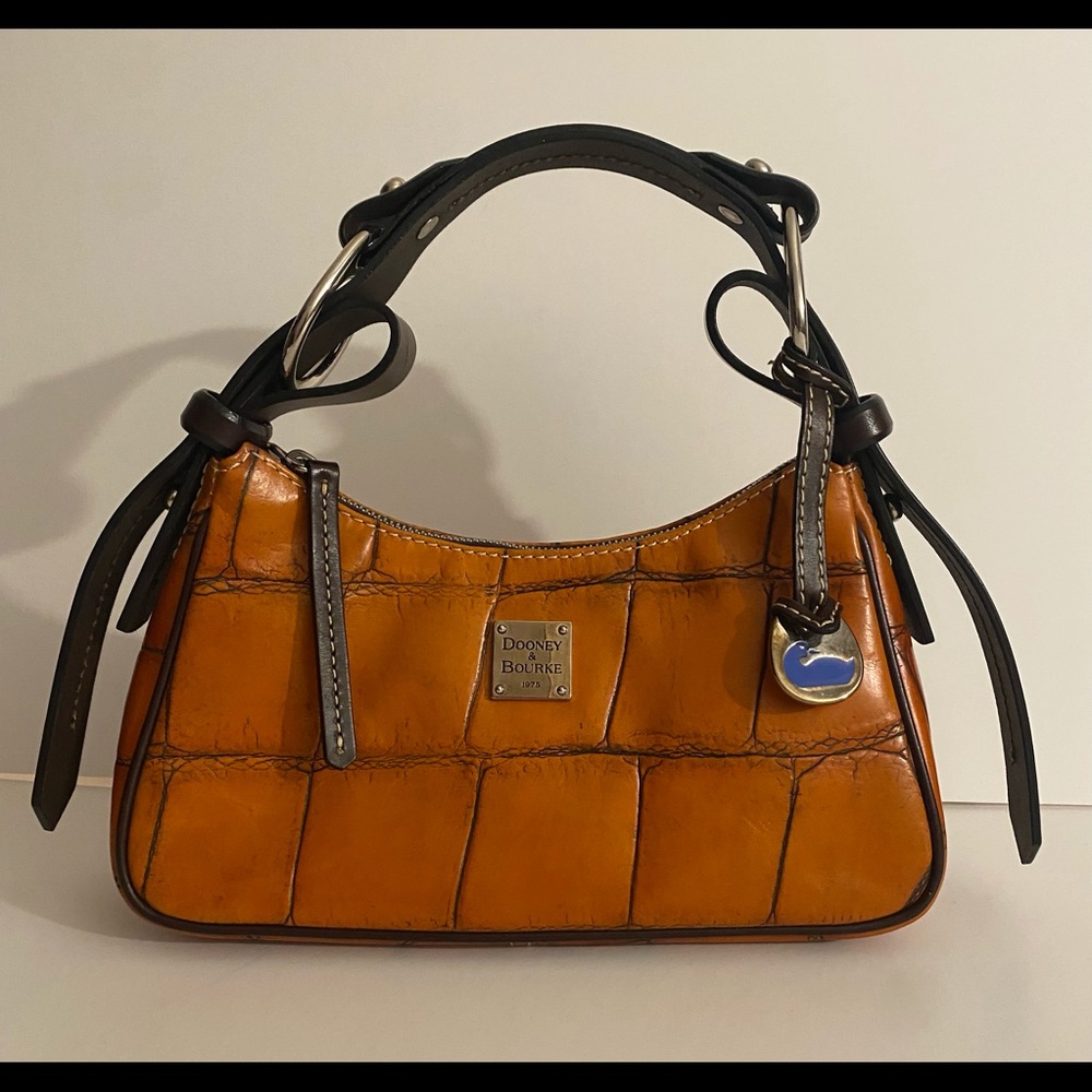 Dooney & Bourke Vintage Nile Collection EUC